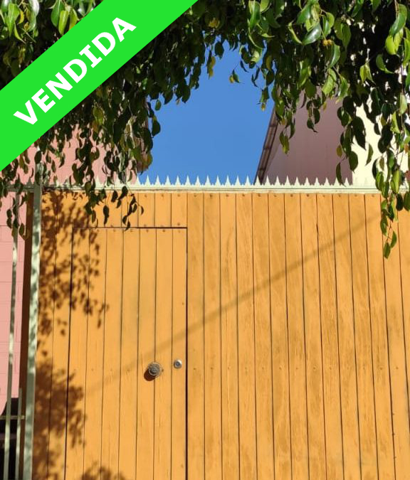 (VENDIDA) casa en calle Luis Flores con Av. El Palomar, Copiapó